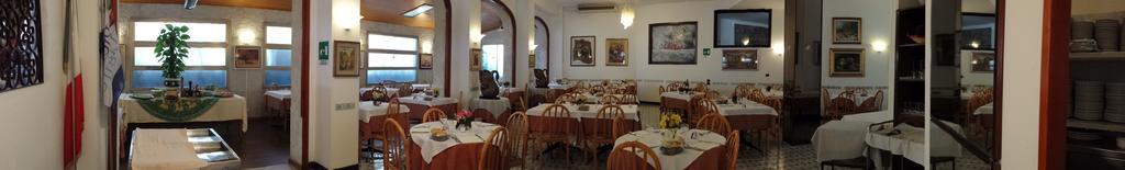 Hotel Paco Pietra Ligure Extérieur photo