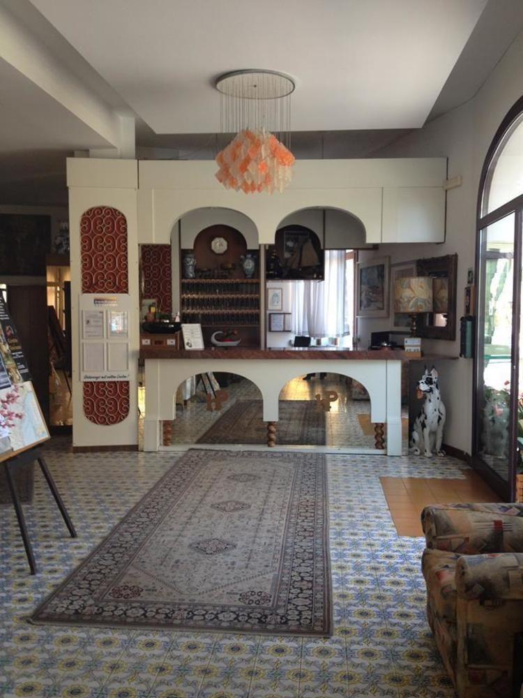 Hotel Paco Pietra Ligure Extérieur photo